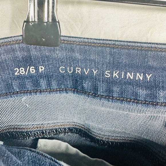 Ann Taylor Loft Jeans Petite Sz 6P Blue Curvy  Mid Rise Stretch Denim Pants - Picture 3 of 4